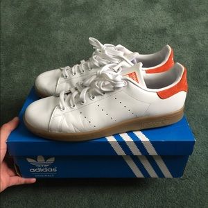 Adidas Stan Smith Gum Bottoms! Men’s 10